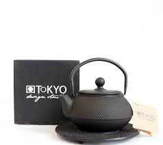 Czajnik żeliwny Kyoto 0,8 l, czarny.